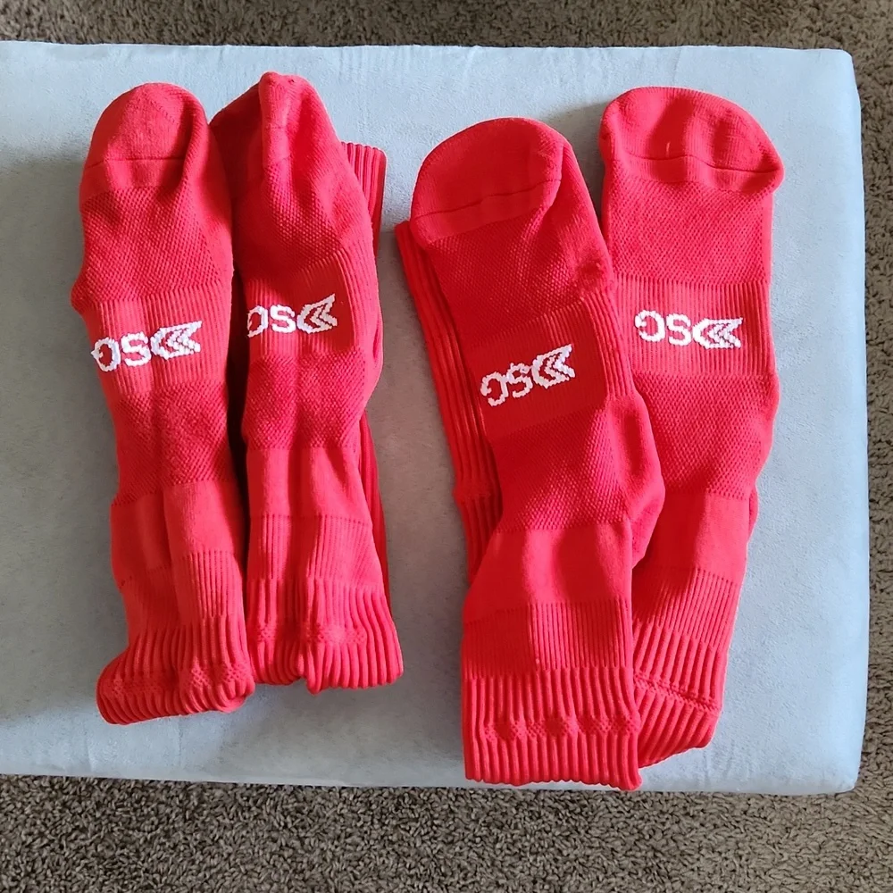 Dicks Sporting Goods youth Soccer socks 2 pairs